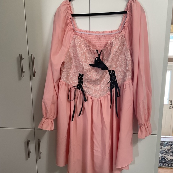 SHEIN MOOSTA Plus Size Lace Up Front Bell Sleeve Dress Renaissance Style - Picture 2 of 6